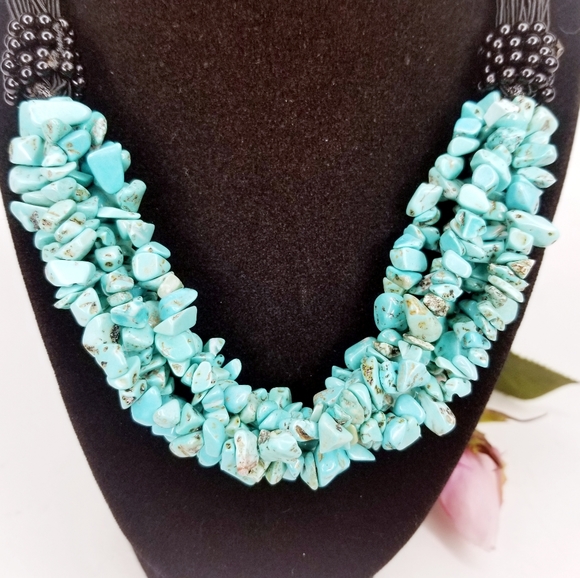 Six Strand Blue Howlite Chip & Cord Necklace EUC - Picture 5 of 8